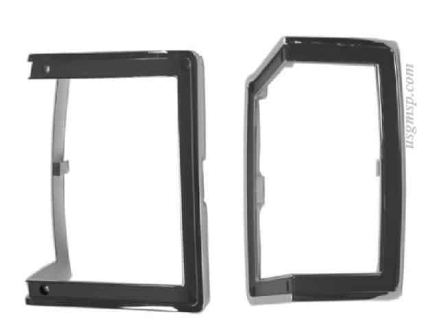 72 El Camino Front Park Lamp Bezels (PR)